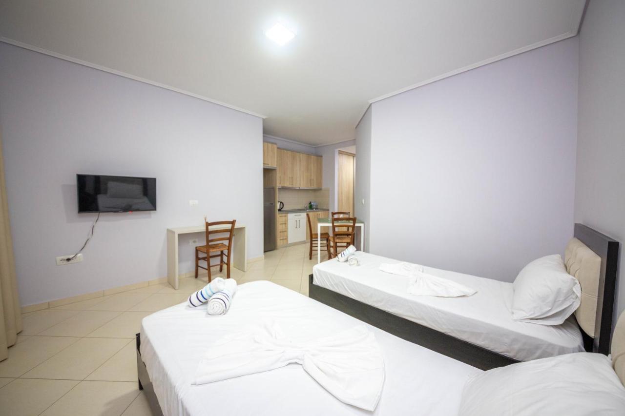 Mamma'S Apartments Sarande Exterior photo